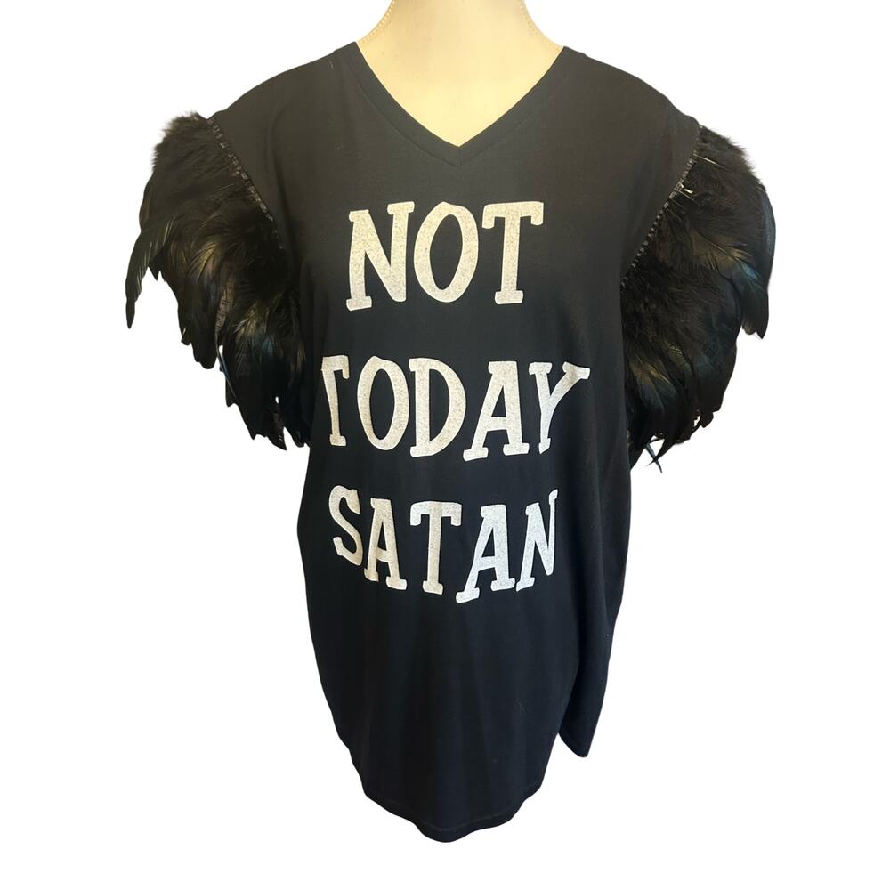 Handmade Feather Shoulder Statement Tee - Picture 2 of 7